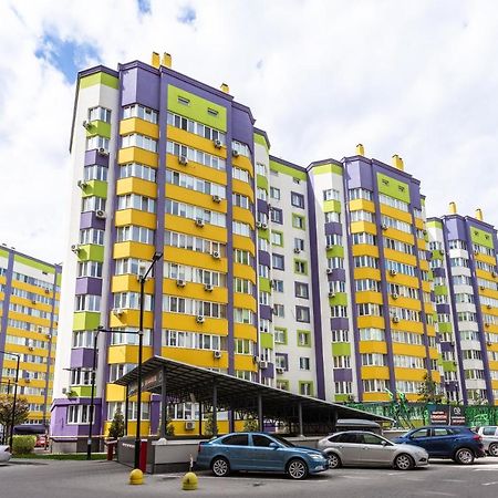 0157 Сучасні Нові Апартаменти Жк Щасливий キエフ エクステリア 写真